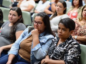 Professoras da rede de ensino público e privado participam do encerramento do Curso de Extensão Práticas de Alfabetização e Letramento da UFLA 